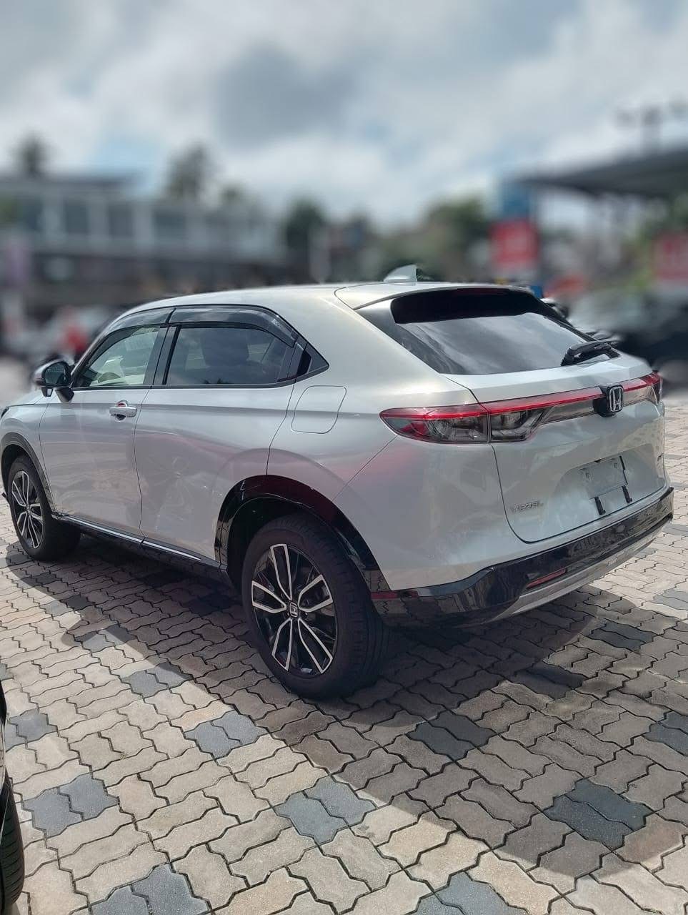 Honda Vezel 2024 - சான்றளிக்கப்பட்டது SUV sale in Sri Lanka - patpat.lk