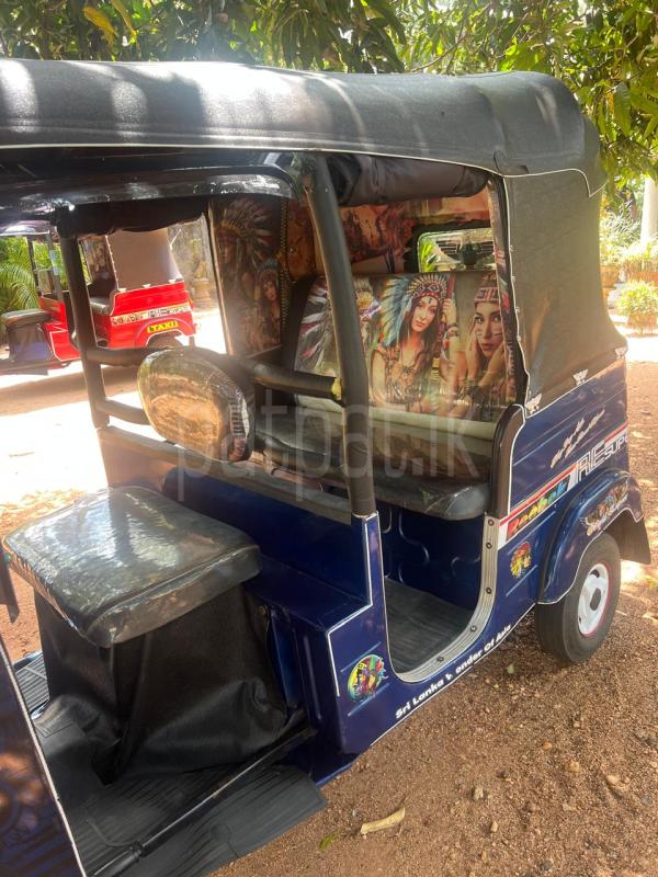 Advertisement image 6