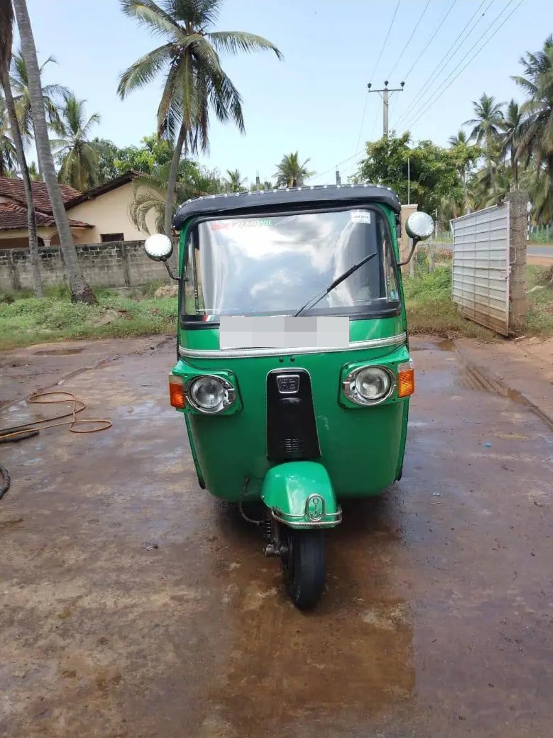 Bajaj Three Wheel 2013 - Used Three wheeler sale in Sri Lanka - patpat.lk