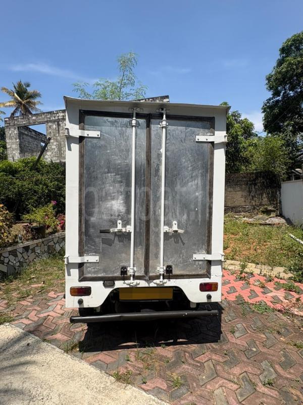 Advertisement image 3