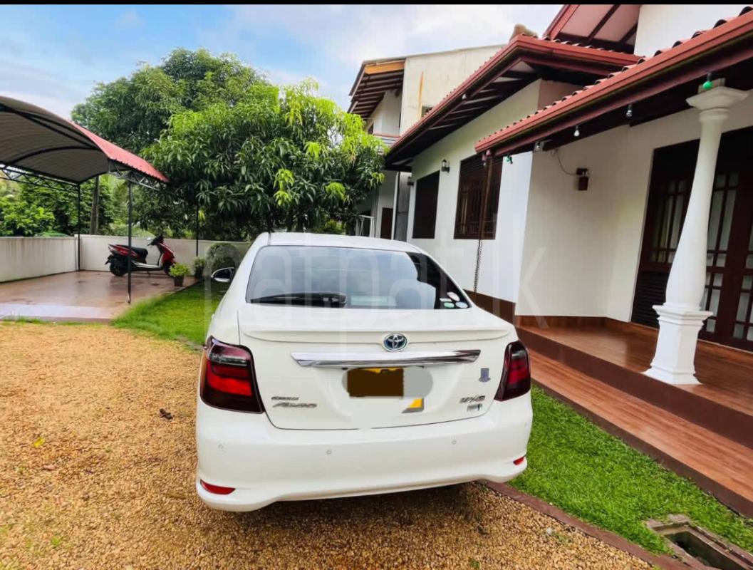 Toyota Axio 2017 - Used Car sale in Sri Lanka - patpat.lk