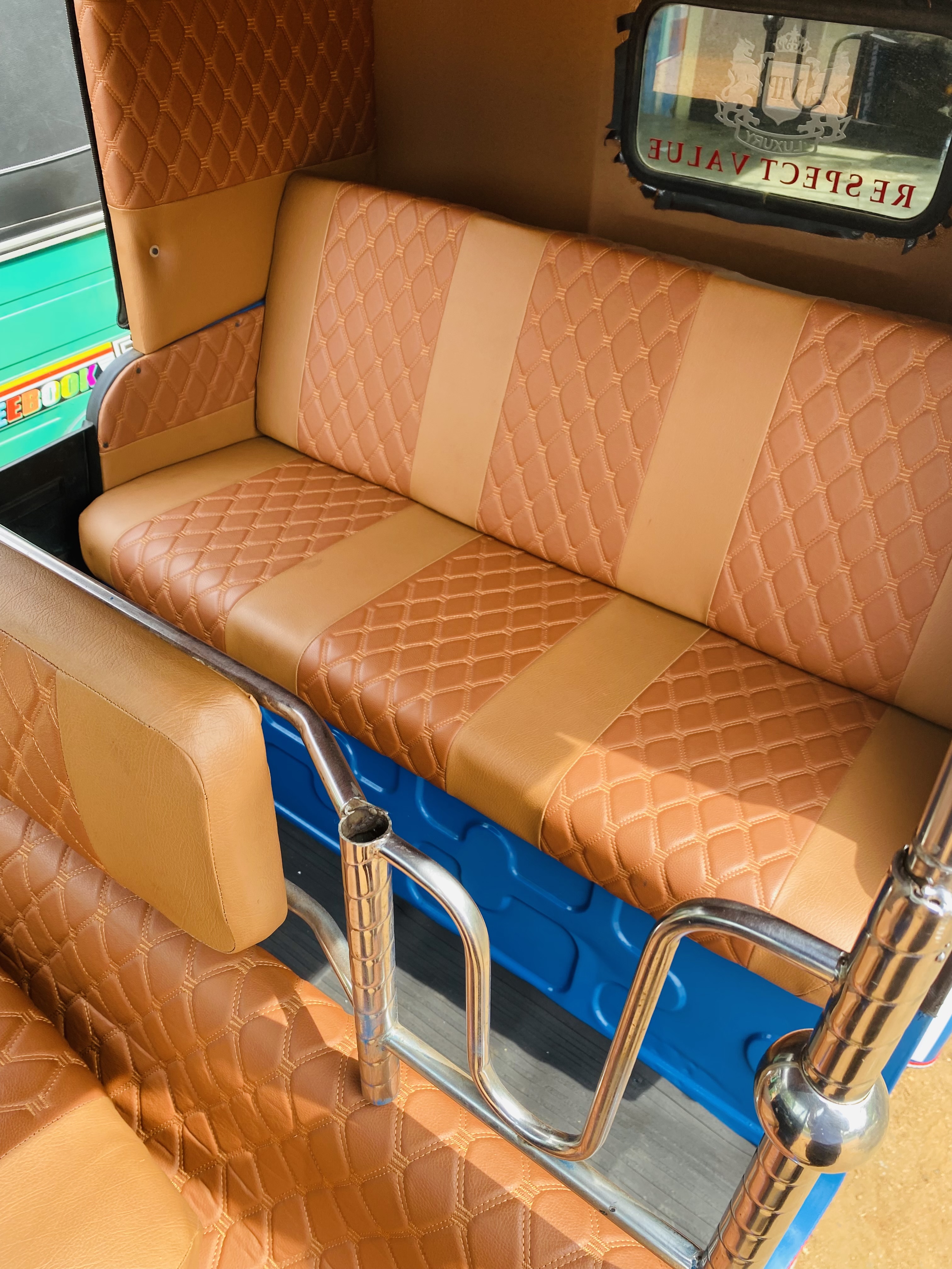 Bajaj Three Wheel 2012 - භාවිතා කරන ලද ත්‍රිරෝද රථය sale in Sri Lanka - patpat.lk