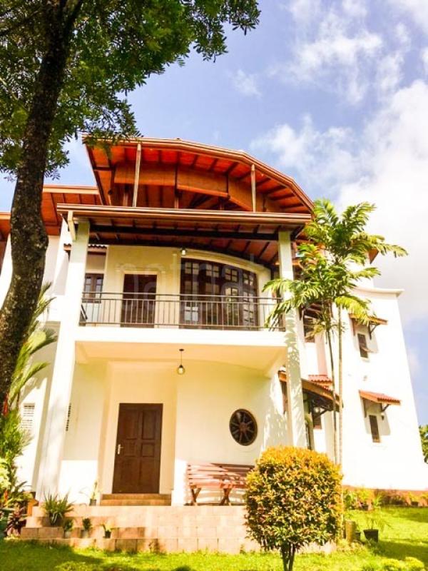 House for Sale in Talawatugoda ads-image-1