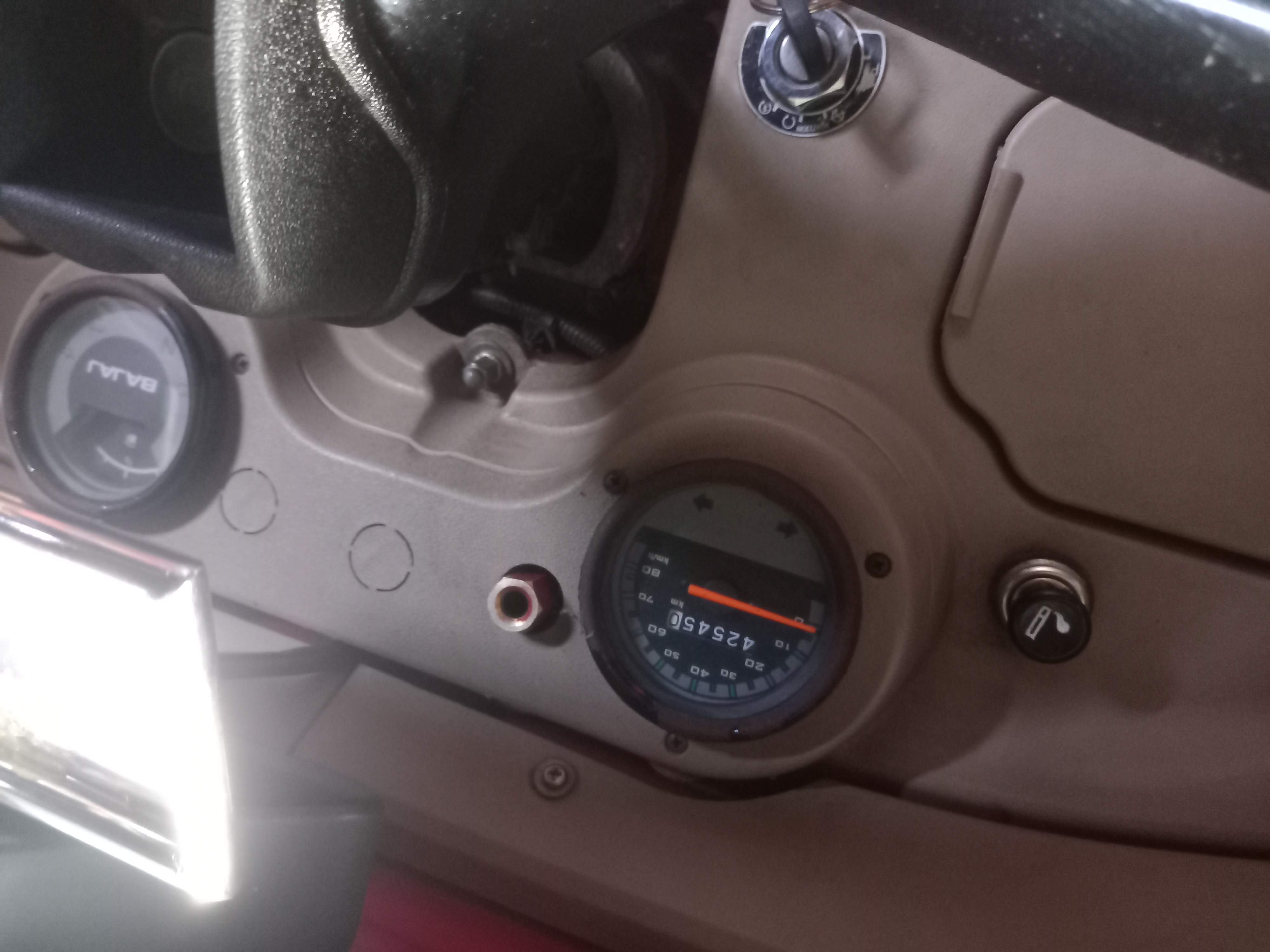 Bajaj Three Wheel 2016 - භාවිතා කරන ලද ත්‍රිරෝද රථය sale in Sri Lanka - patpat.lk