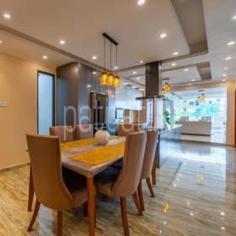 Furnished Apartment for Sale in Bambalapitiya (Colombo 04)