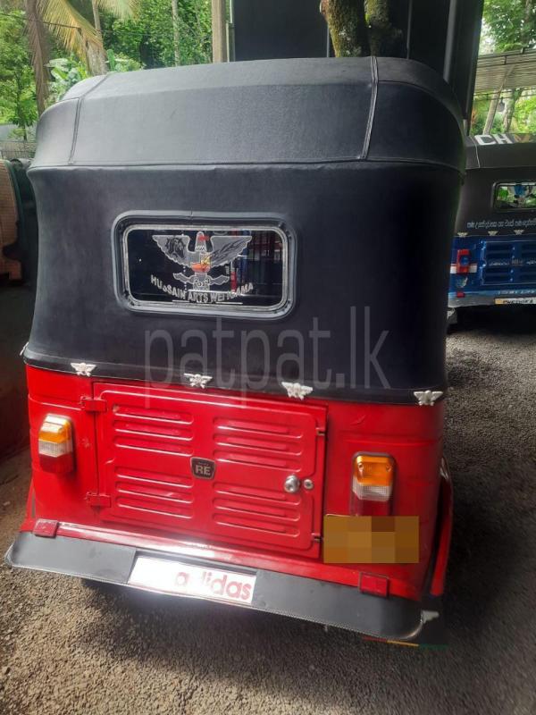 Bajaj Three Wheel 2006 - பயன்படுத்தப்பட்டது முச்சக்கர வண்டி sale in Sri Lanka - patpat.lk