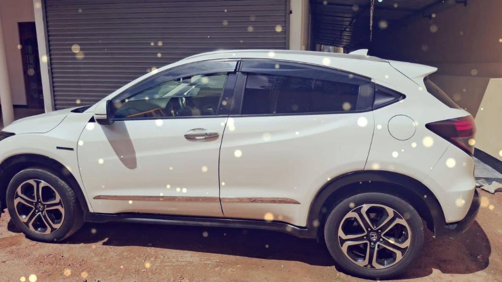 Honda Vezel 2015 - மறுசீரமைக்கப்பட்டது SUV sale in Sri Lanka - patpat.lk