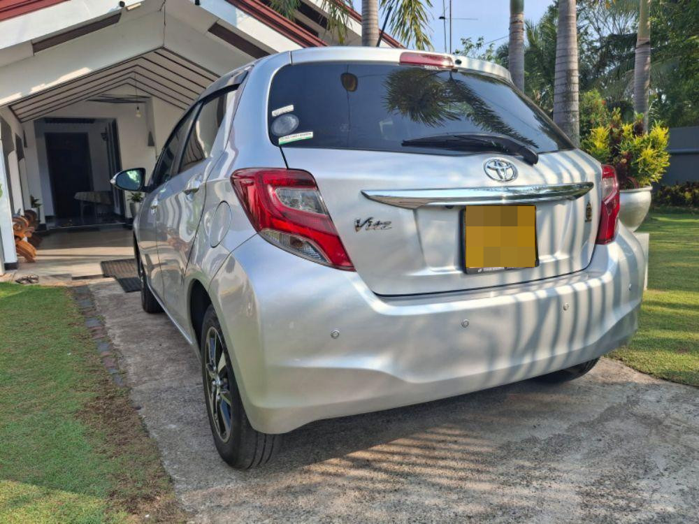 Toyota Vitz 2015 - Used Car sale in Sri Lanka - patpat.lk