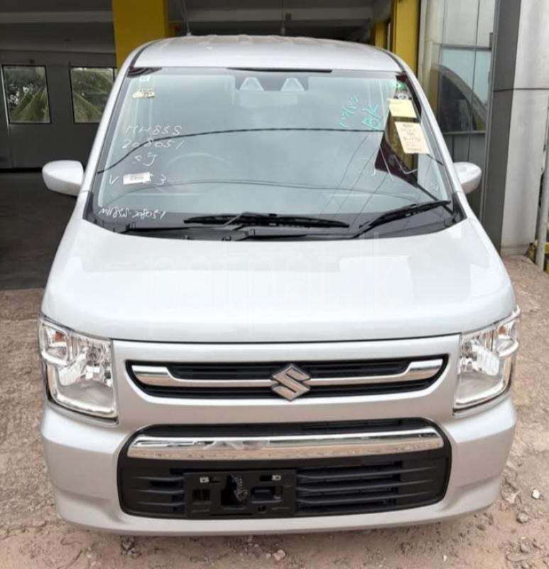 Advertisement image 1