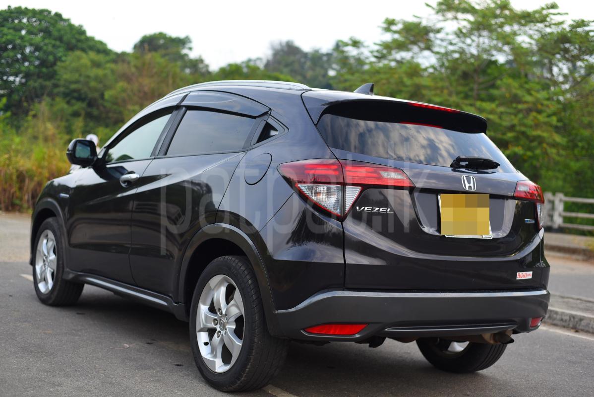 Honda Vezel 2014 - Used SUV sale in Sri Lanka - patpat.lk