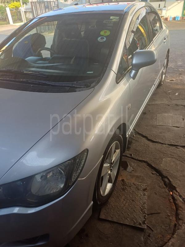 Honda Civic 2009 - භාවිතා කරන ලද කාර් sale in Sri Lanka - patpat.lk