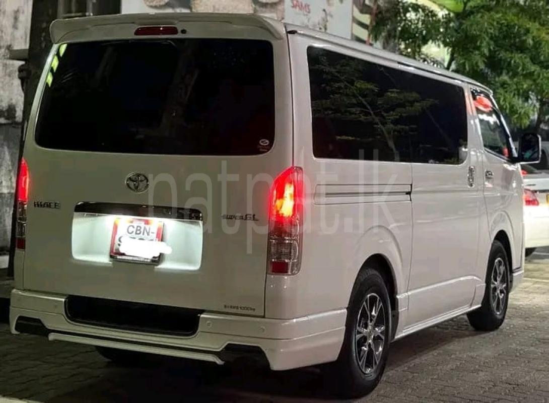 Advertisement image 4