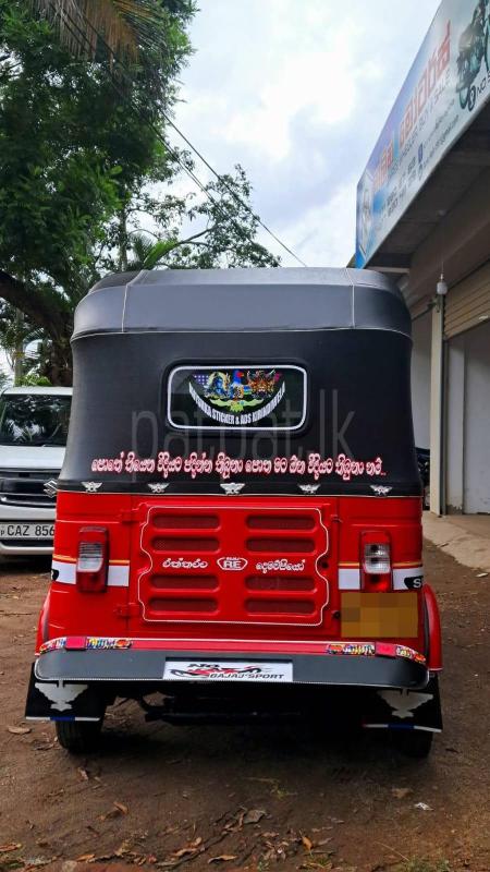 Bajaj 4 stroke 2012 - භාවිතා කරන ලද ත්‍රිරෝද රථය sale in Sri Lanka - patpat.lk