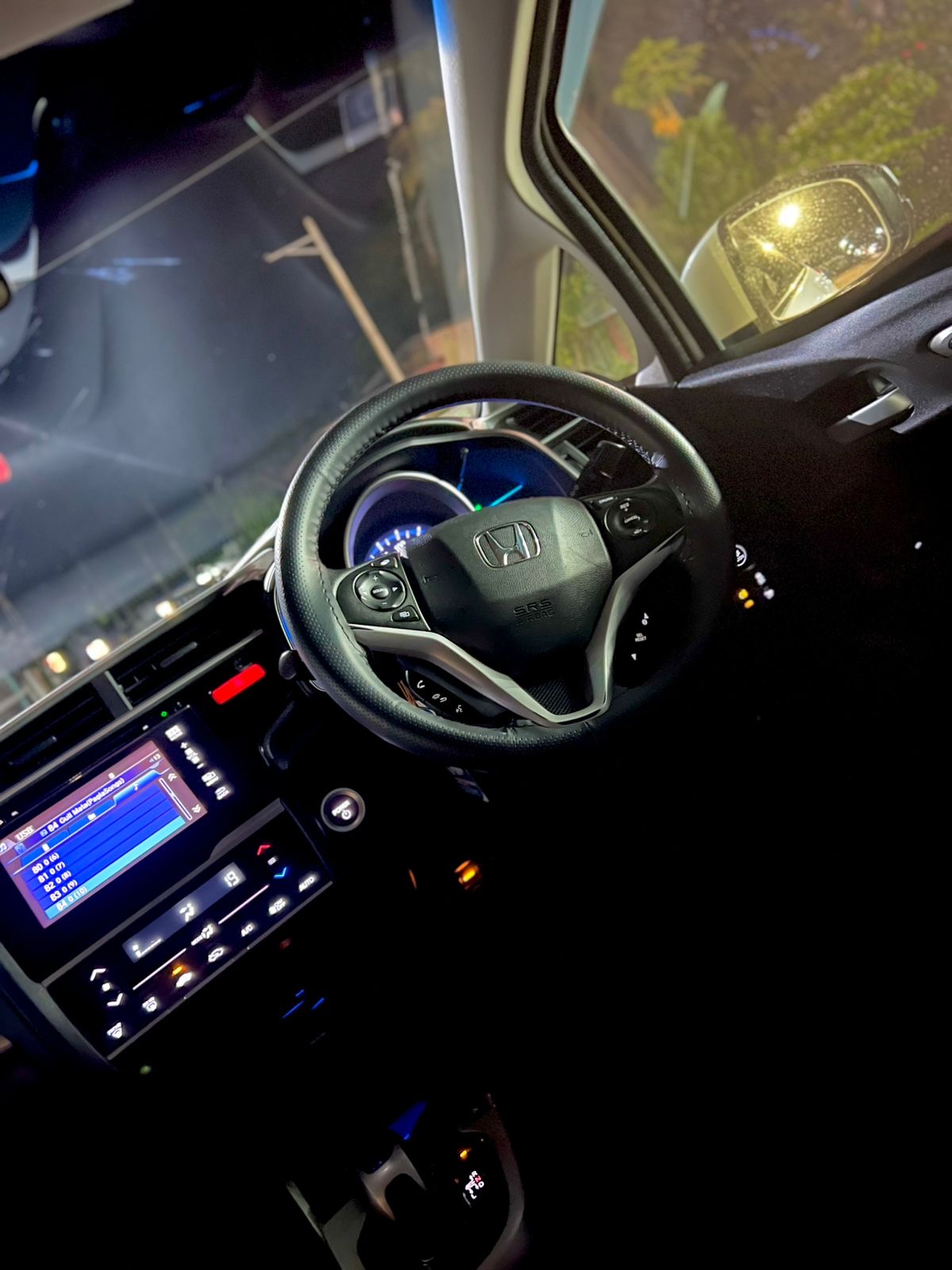 Honda Fit 2014 - භාවිතා කරන ලද කාර් sale in Sri Lanka - patpat.lk