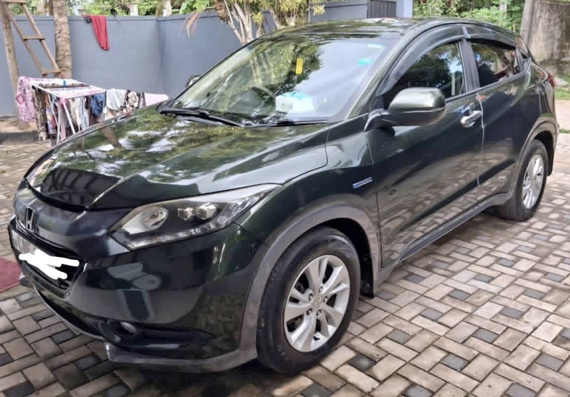 Honda Vezel 2014 - Used SUV sale in Sri Lanka - patpat.lk