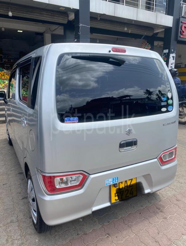 Suzuki Wagon R 2017 - பயன்படுத்தப்பட்டது கார் sale in Sri Lanka - patpat.lk