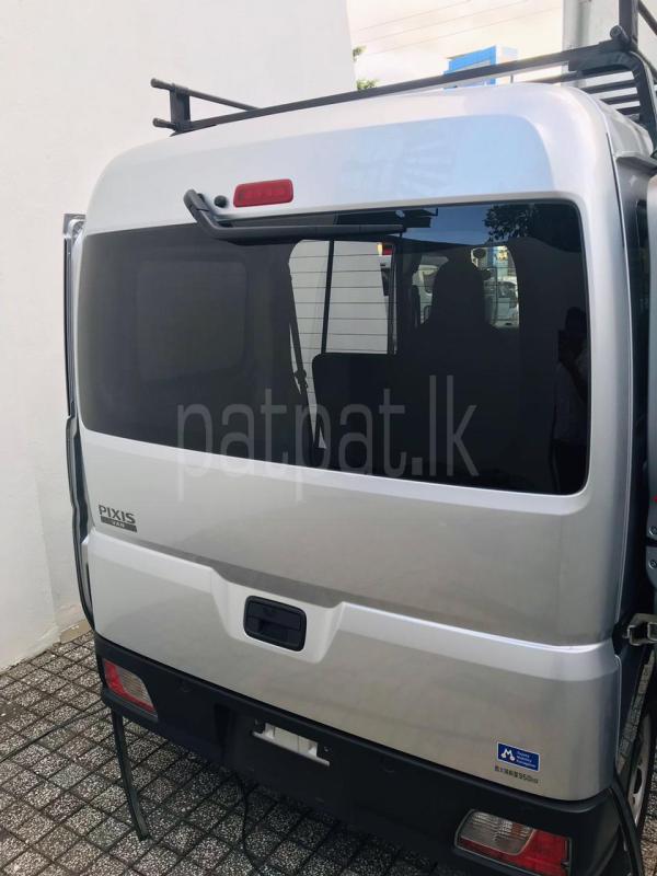 Advertisement image 1