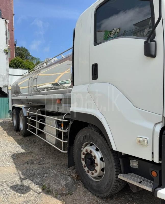 Advertisement image 6