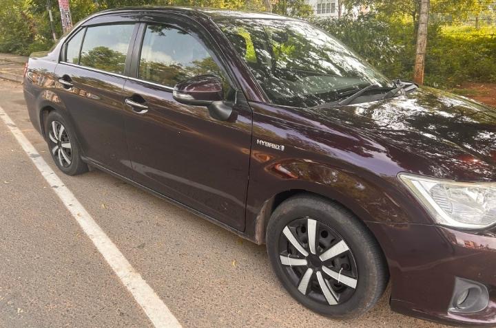 Toyota Axio 2015 - Used Car sale in Sri Lanka - patpat.lk