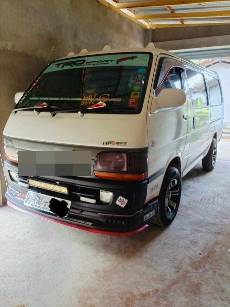 Toyota LH113 1995 ads-image-1