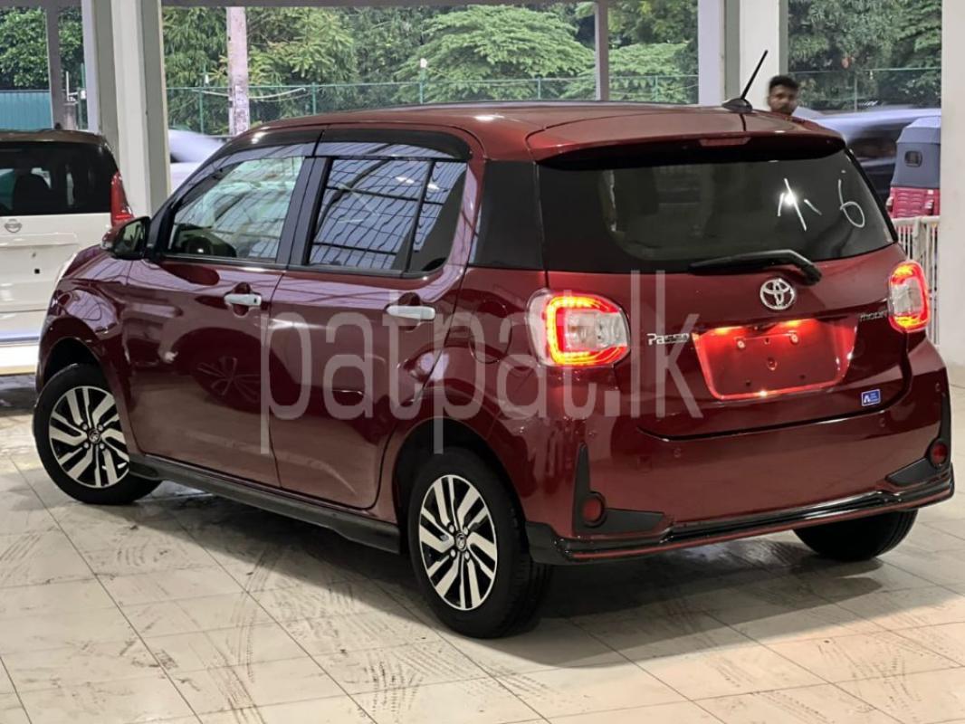 Advertisement image 6