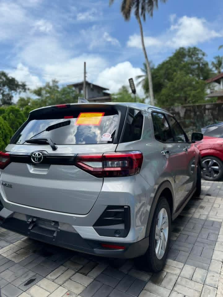 Toyota Raize 2025 - சான்றளிக்கப்பட்டது SUV sale in Sri Lanka - patpat.lk