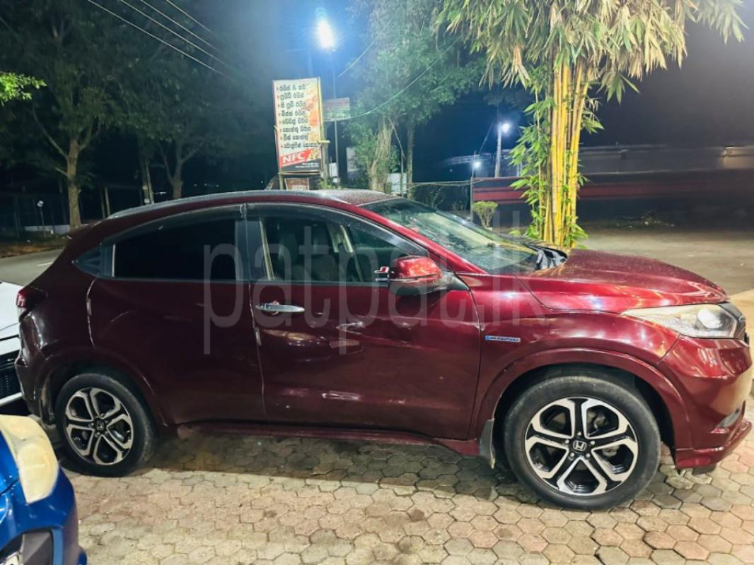 Advertisement image 3