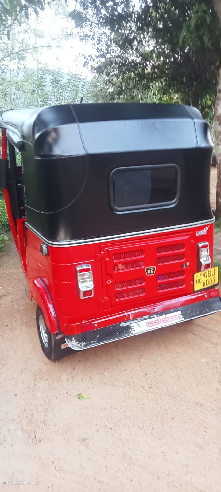 Bajaj Three Wheel 2019 - Reconditioned Three wheeler sale in Sri Lanka - patpat.lk