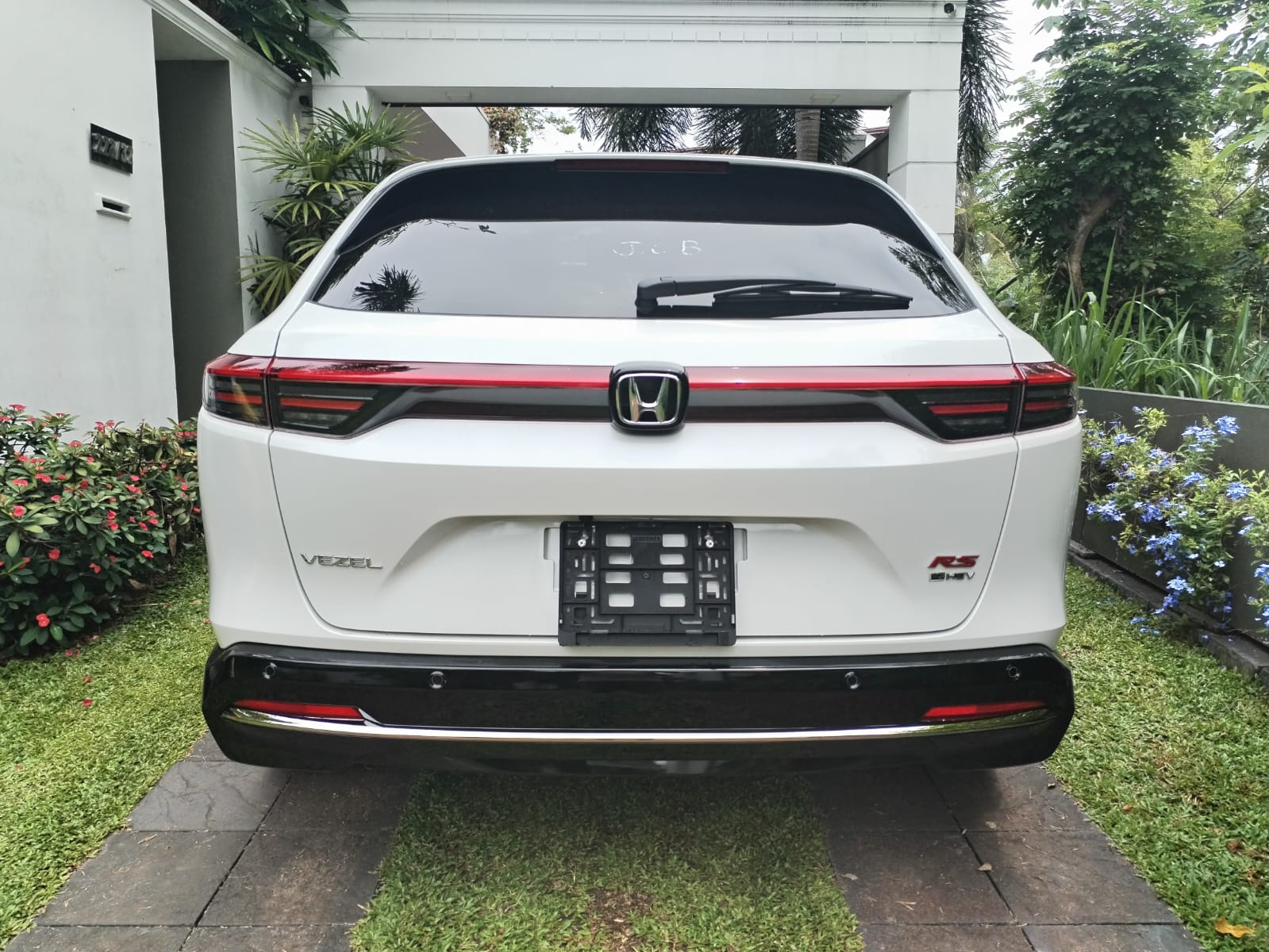 Honda Vezel 2025 - சான்றளிக்கப்பட்டது SUV sale in Sri Lanka - patpat.lk