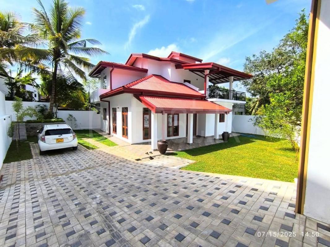 House for Sale in Colombo Fort (Colombo 01)