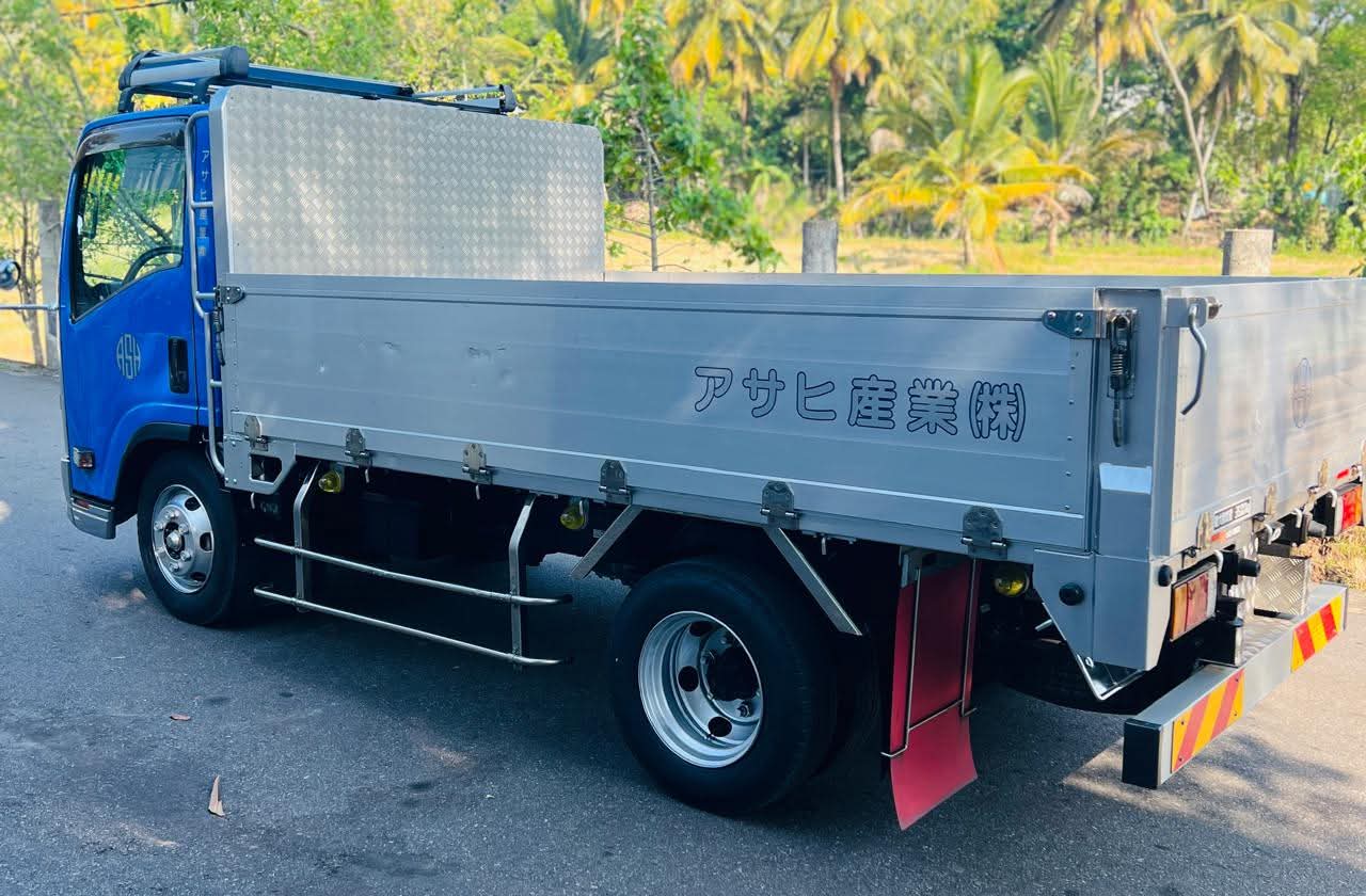 Isuzu ELF 2016 - අලුත් ට්‍රක් රථය sale in Sri Lanka - patpat.lk