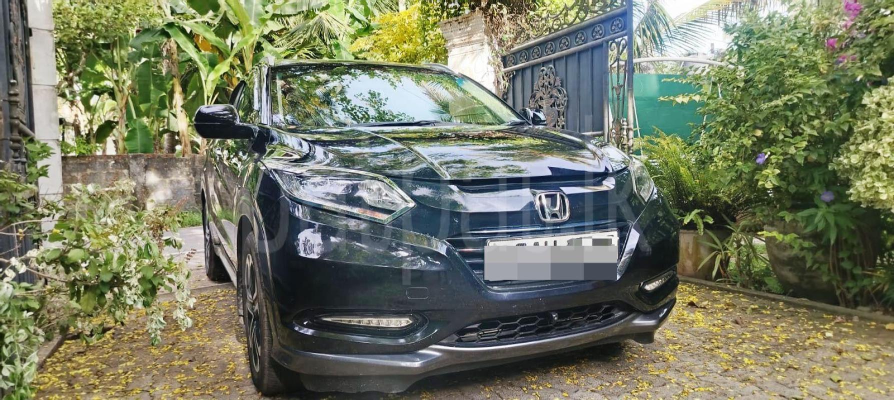 Honda Vezel 2014 - Used SUV sale in Sri Lanka - patpat.lk