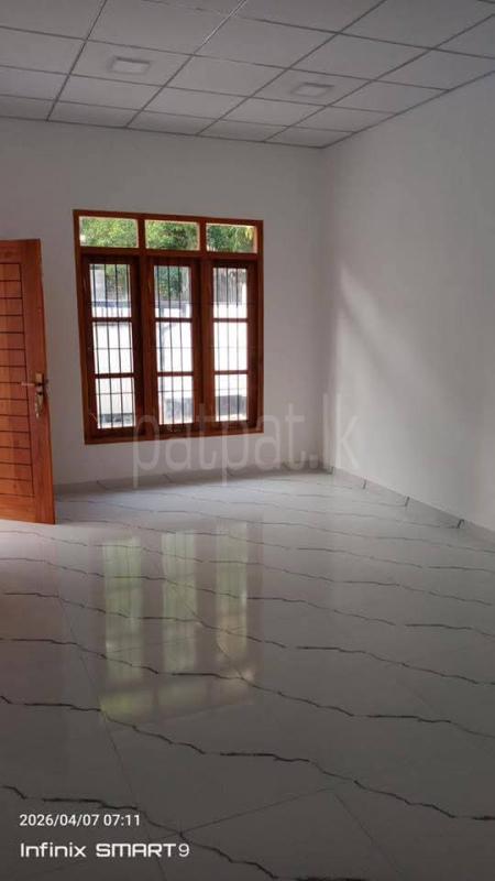 House for Sale in Weliveriya