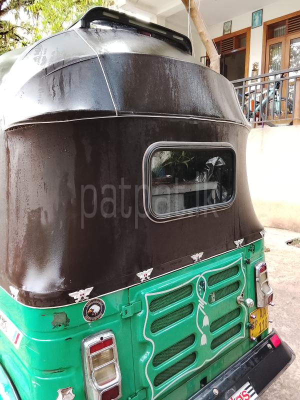 Bajaj Three Wheel 2014 - பயன்படுத்தப்பட்டது முச்சக்கர வண்டி sale in Sri Lanka - patpat.lk