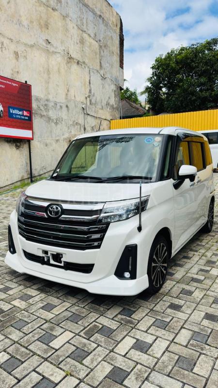 Toyota Roomy 2023 - மறுசீரமைக்கப்பட்டது வேன் sale in Sri Lanka - patpat.lk