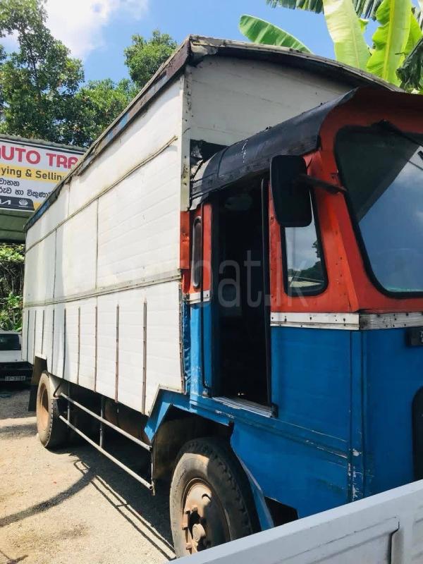 Advertisement image 3