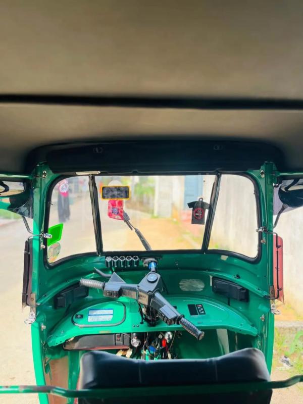 Bajaj 4 stroke 2008 - பயன்படுத்தப்பட்டது முச்சக்கர வண்டி sale in Sri Lanka - patpat.lk