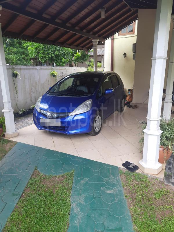 Advertisement image 1