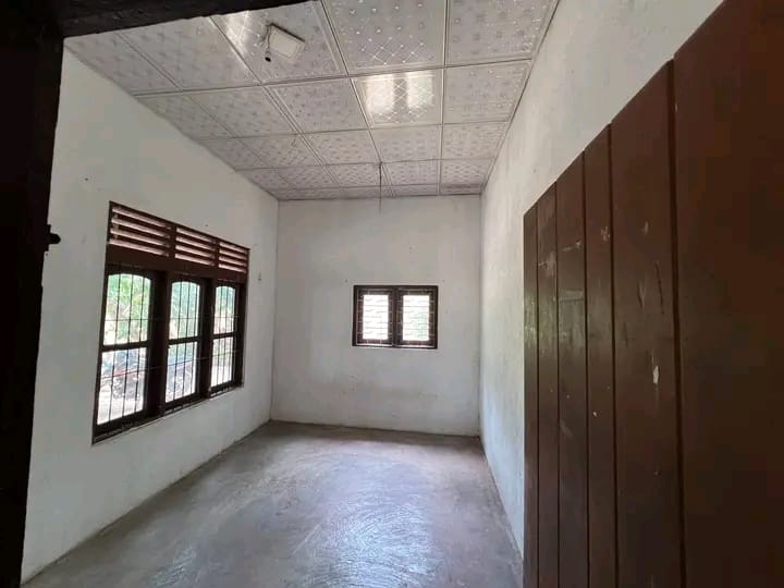 House for Sale in Minuwangoda