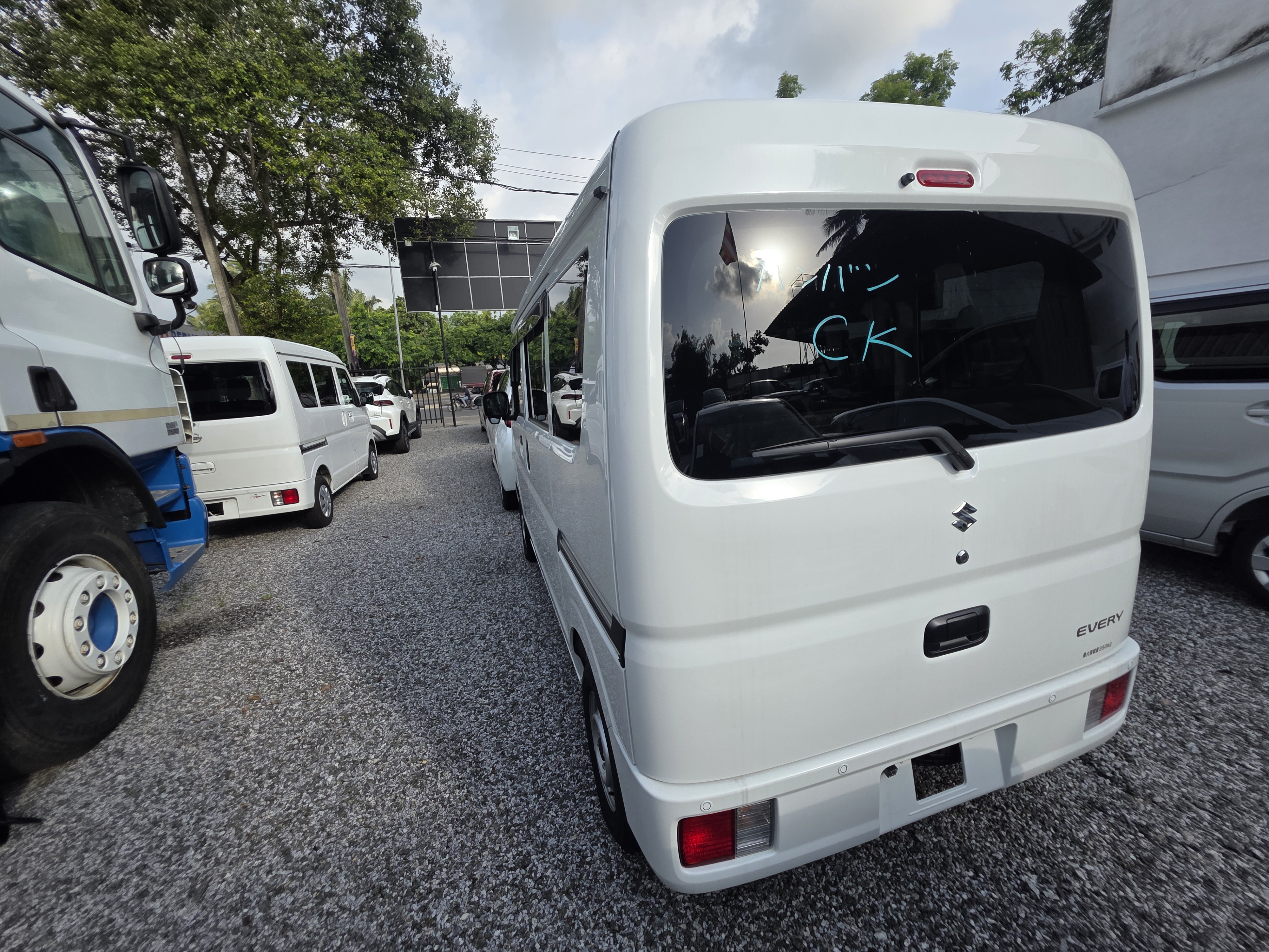 Nissan Clipper 2024 - Brand New Van sale in Sri Lanka - patpat.lk