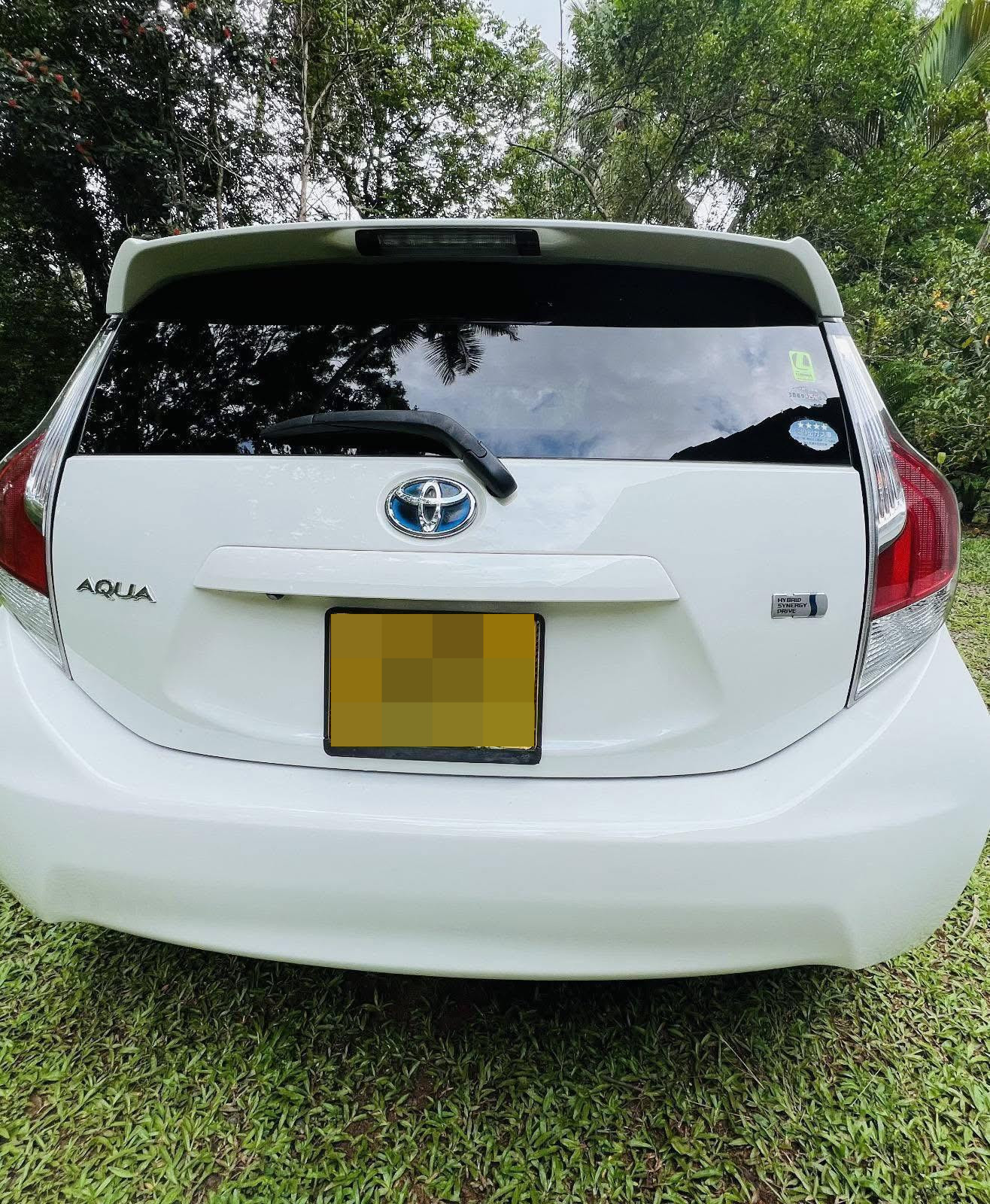 Toyota Aqua 2013 - மறுசீரமைக்கப்பட்டது கார் sale in Sri Lanka - patpat.lk