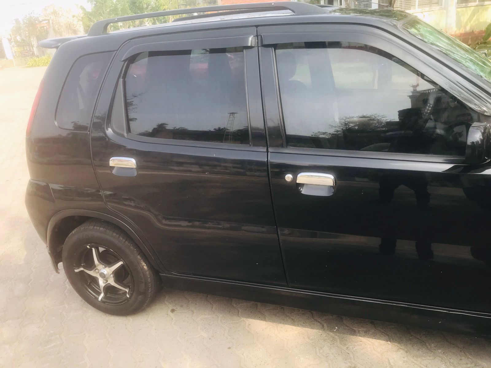 Advertisement image 3