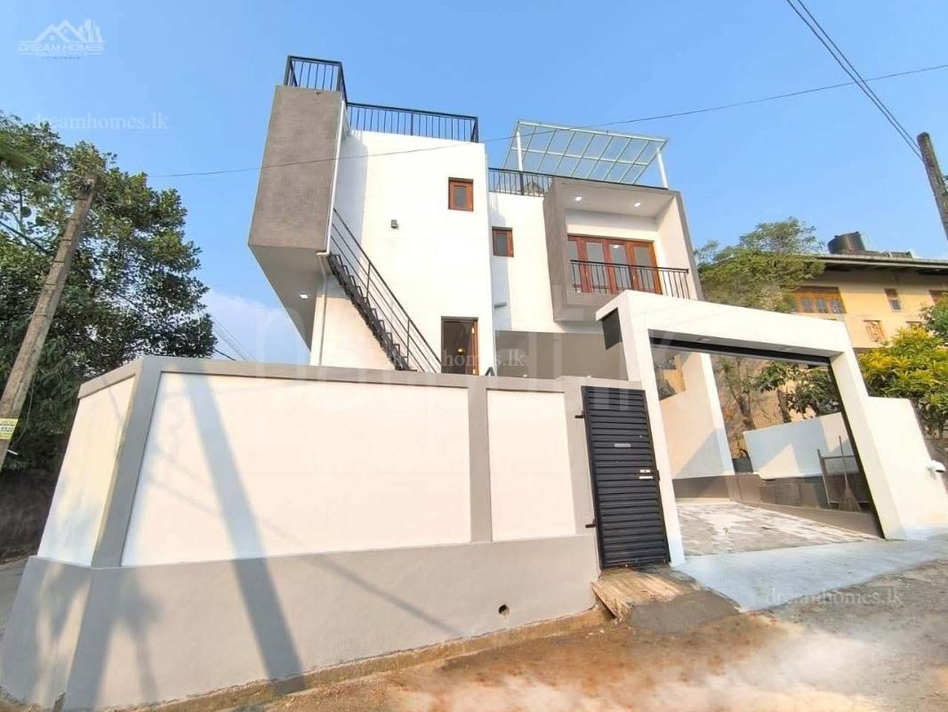 House for Sale in Hokandara