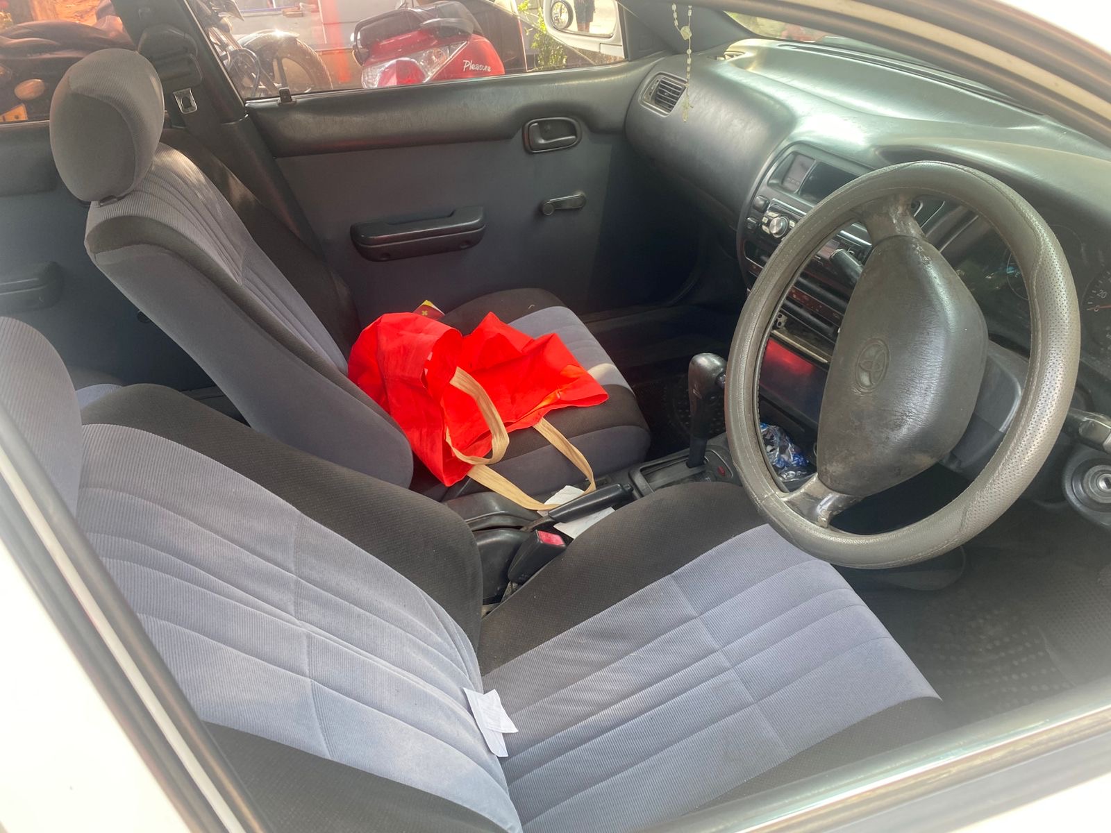 Advertisement image 6