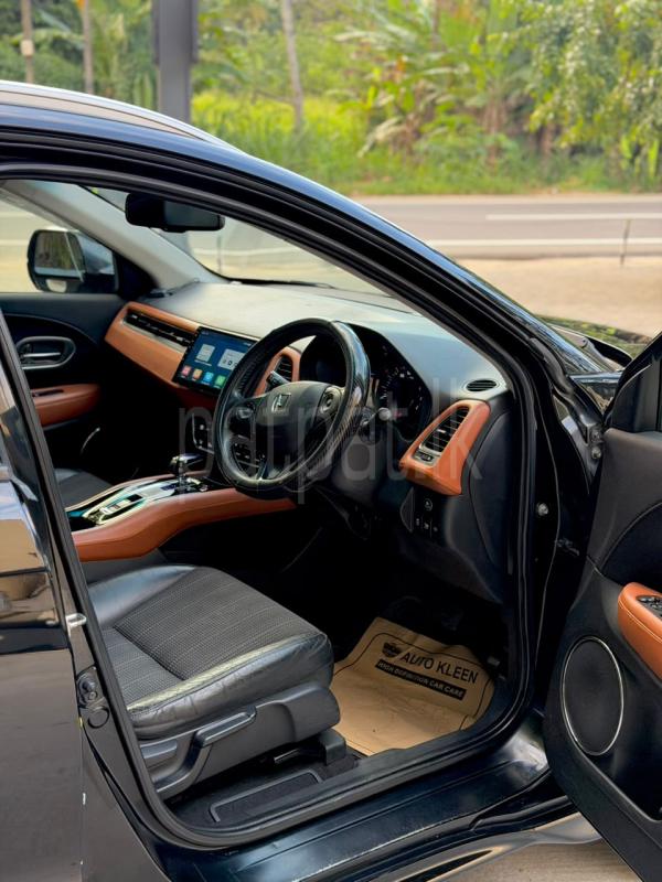 Honda Vezel 2014 - භාවිතා කරන ලද SUV රථය sale in Sri Lanka - patpat.lk