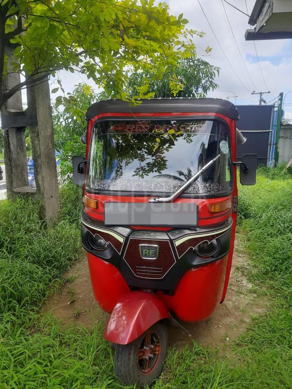 Bajaj 4 stroke 2015 - Used Three wheeler sale in Sri Lanka - patpat.lk