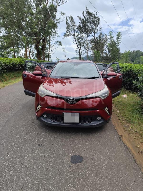 Toyota CHR 2018 - Used Car sale in Sri Lanka - patpat.lk