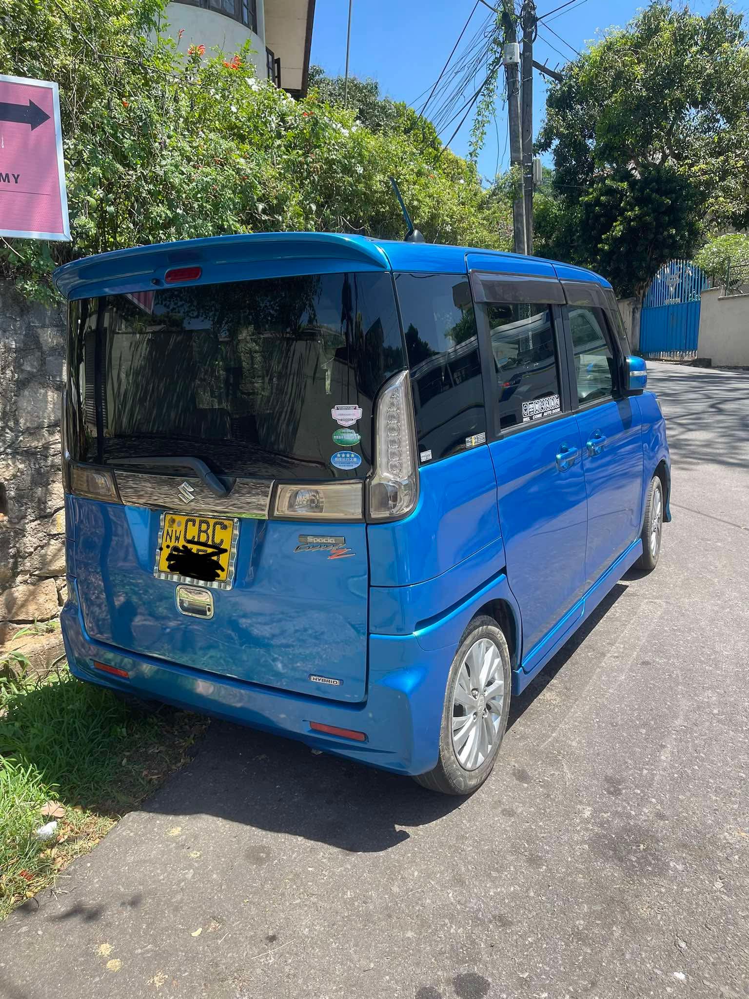 Advertisement image 1