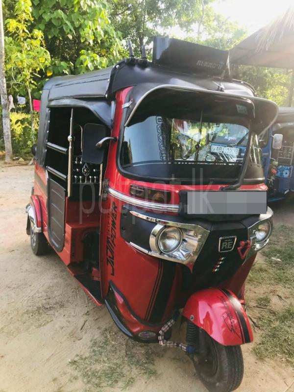 Bajaj 4 stroke 2019 - மறுசீரமைக்கப்பட்டது முச்சக்கர வண்டி sale in Sri Lanka - patpat.lk