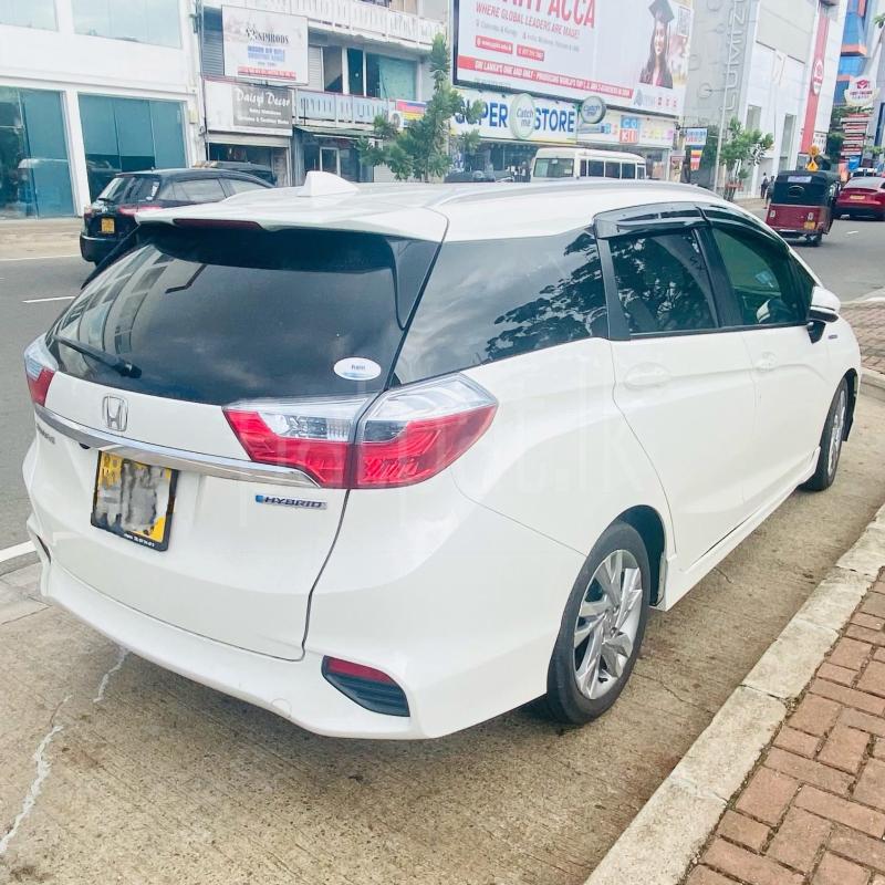 Honda Fit 2017 - பயன்படுத்தப்பட்டது கார் sale in Sri Lanka - patpat.lk